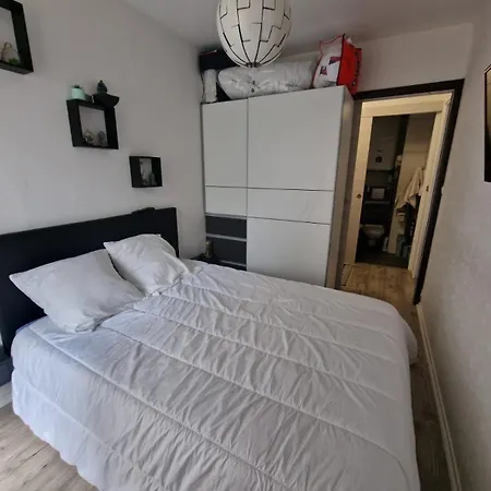 Cosy Proche